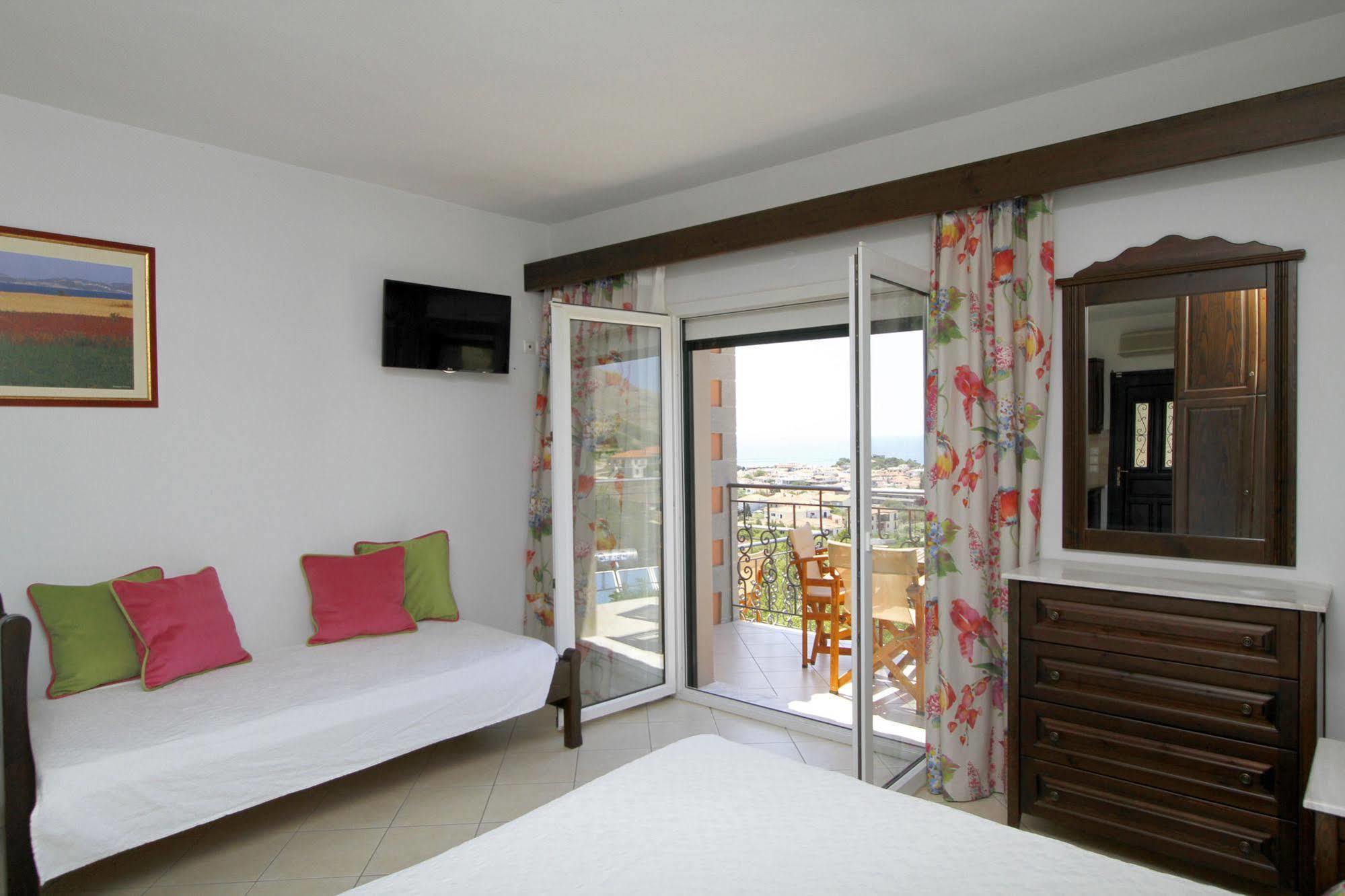 Amygdalies Apartments Міріна Екстер'єр фото