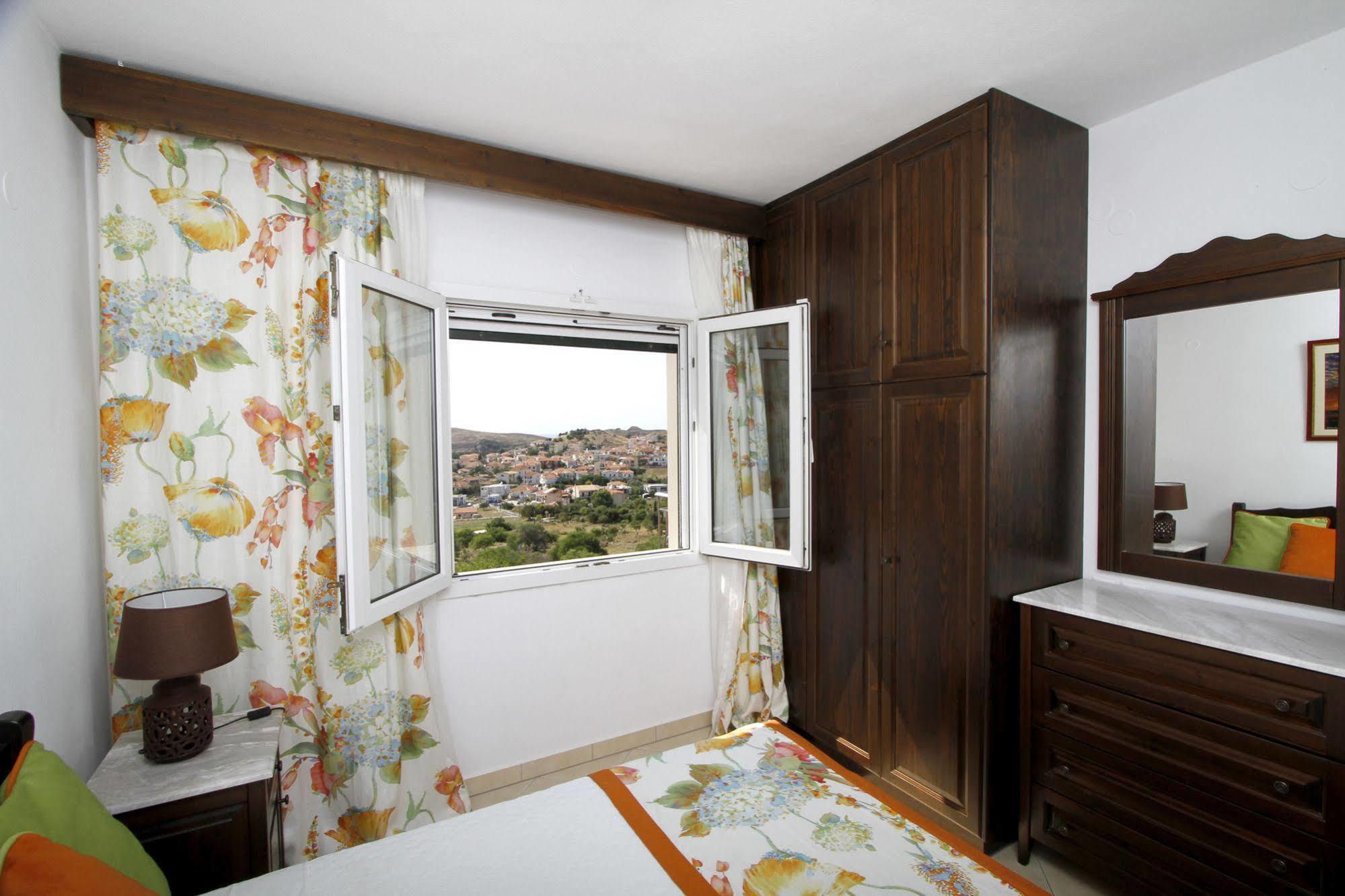 Amygdalies Apartments Міріна Екстер'єр фото